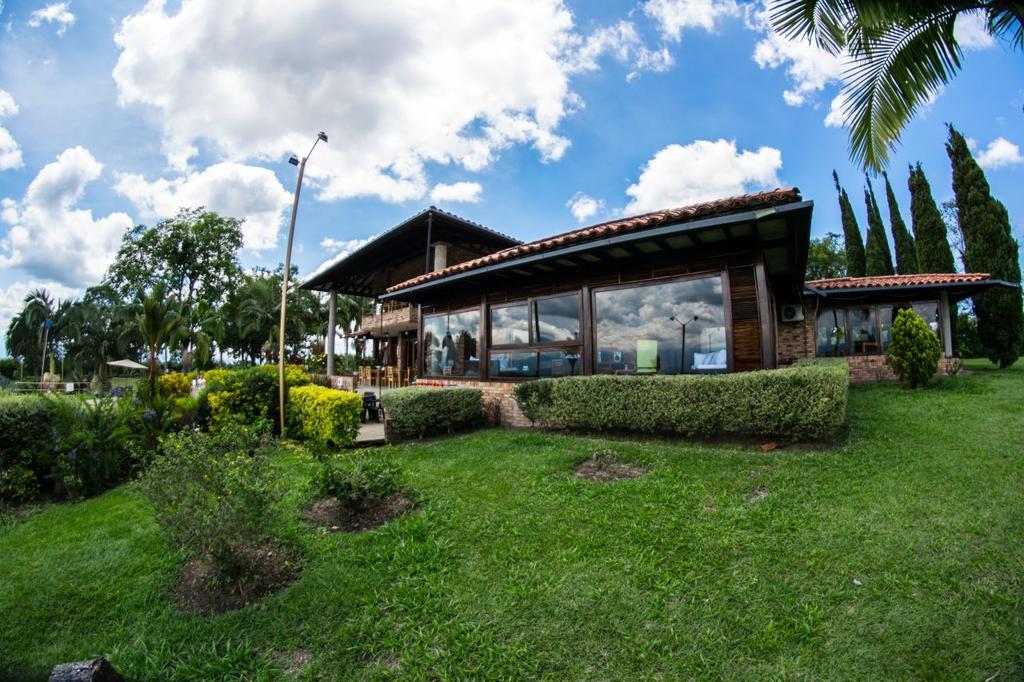Hotel Tata Premium Pueblo Tapao Exterior photo
